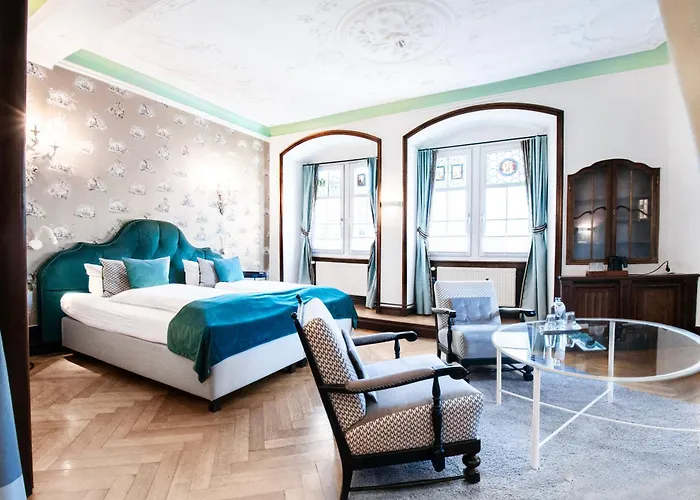 Pet Friendly hotel: Romantik Hotel Barbarossa